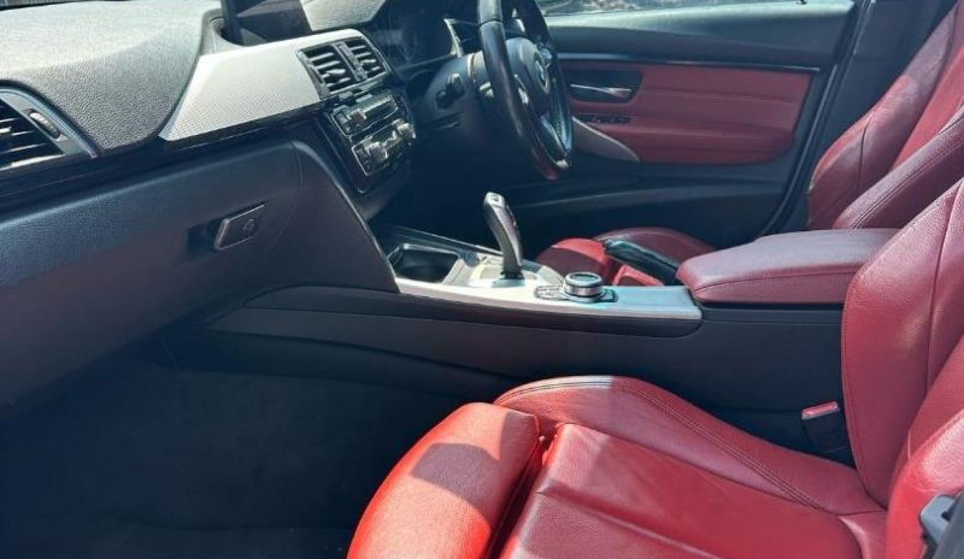 2018 BMW 3 Series 320i M Sport Auto