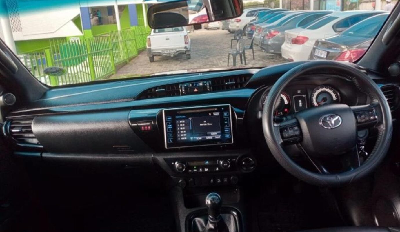 2018 Toyota Hilux 2.4GD-6 Double Cab 4×4 SRX