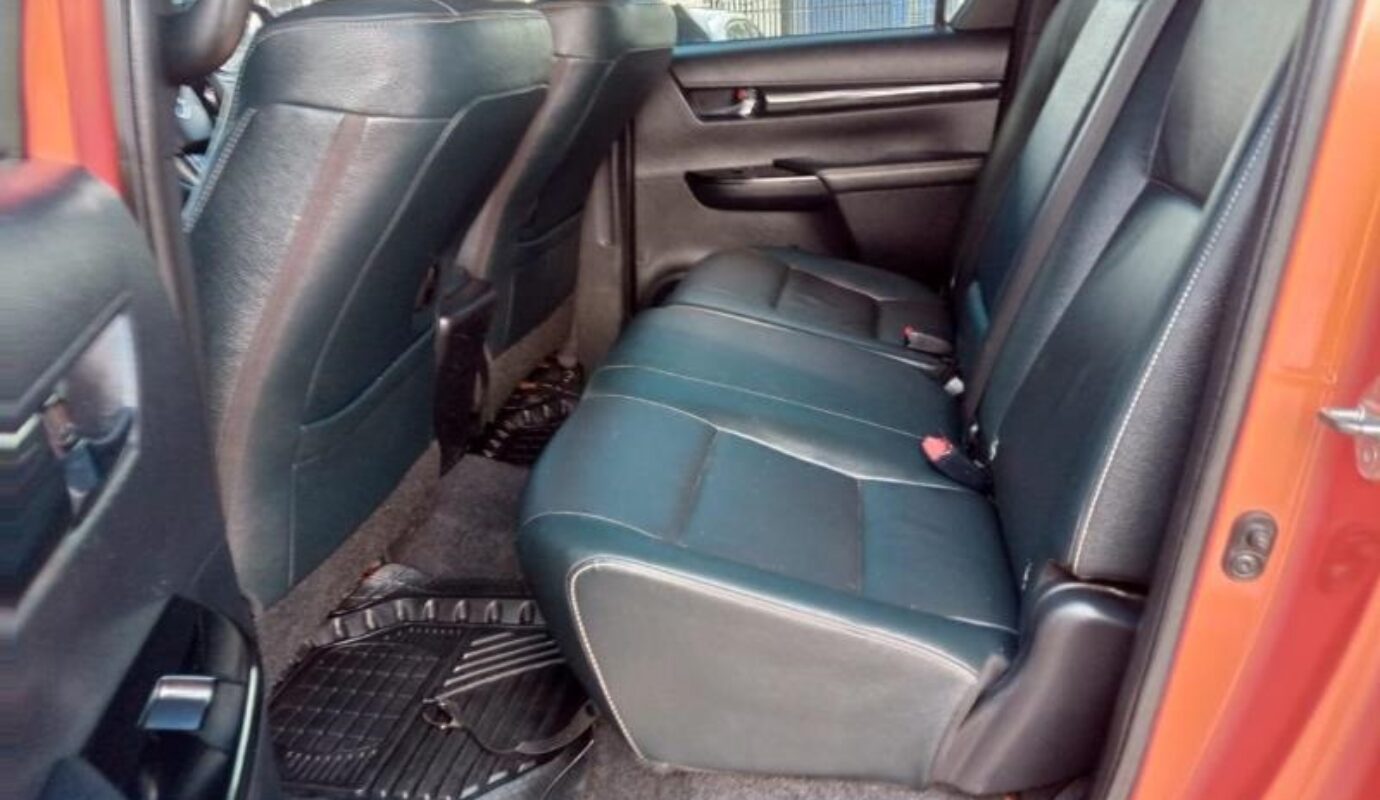 2018 Toyota Hilux 2.4GD-6 Double Cab 4×4 SRX