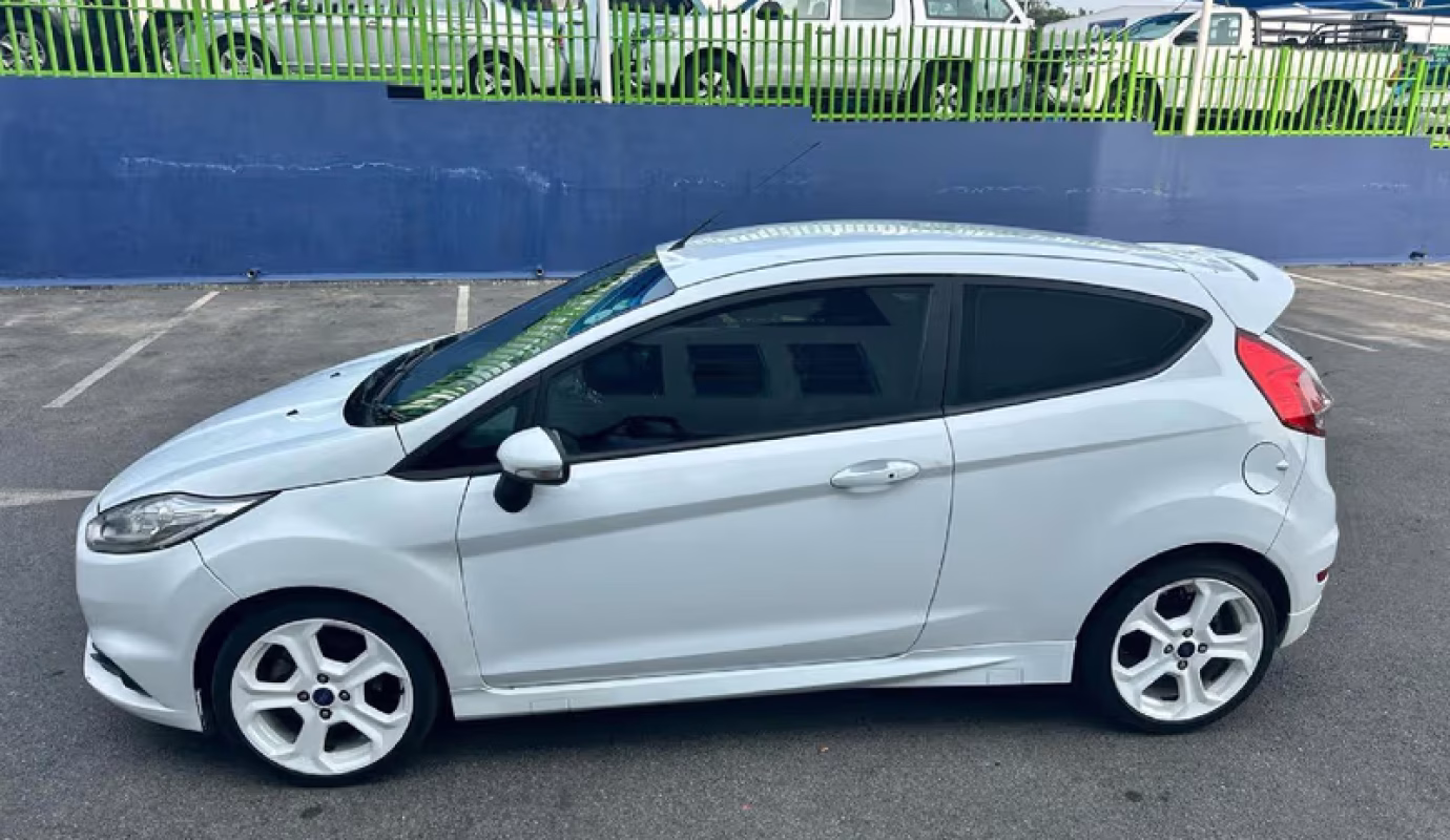 2014 Ford Fiesta ST 200 1.6 EcoBoost 3