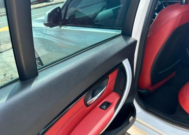 2018 BMW 3 Series 320i M Sport Auto