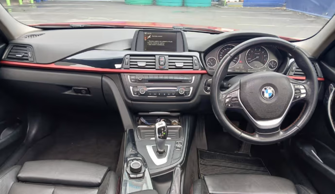 2014 BMW 3 Series 328i Sport Auto