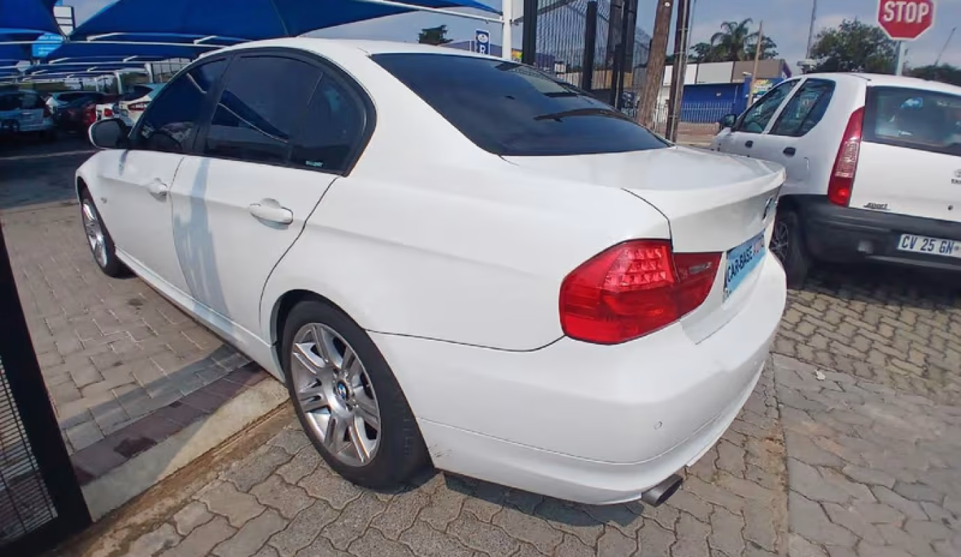 2009 BMW 3 Series 320i Exclusive Auto