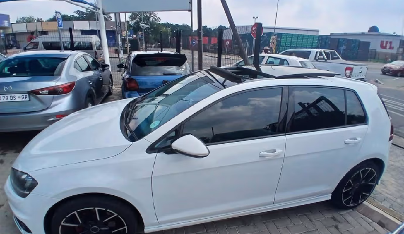 2017 Volkswagen Golf VII 2.0 TSI R Auto