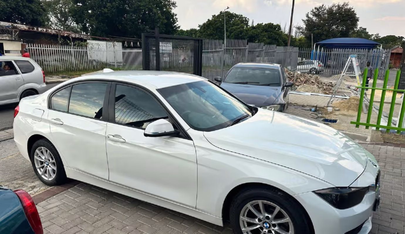 2014 BMW 3 Series 316i Auto