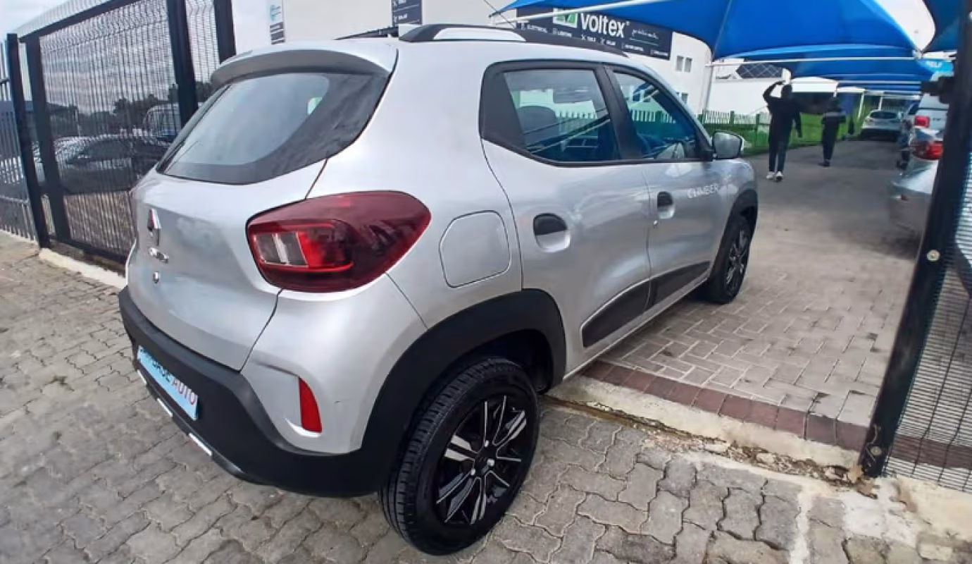 2024 Renault Kwid 1.0 Expression Auto