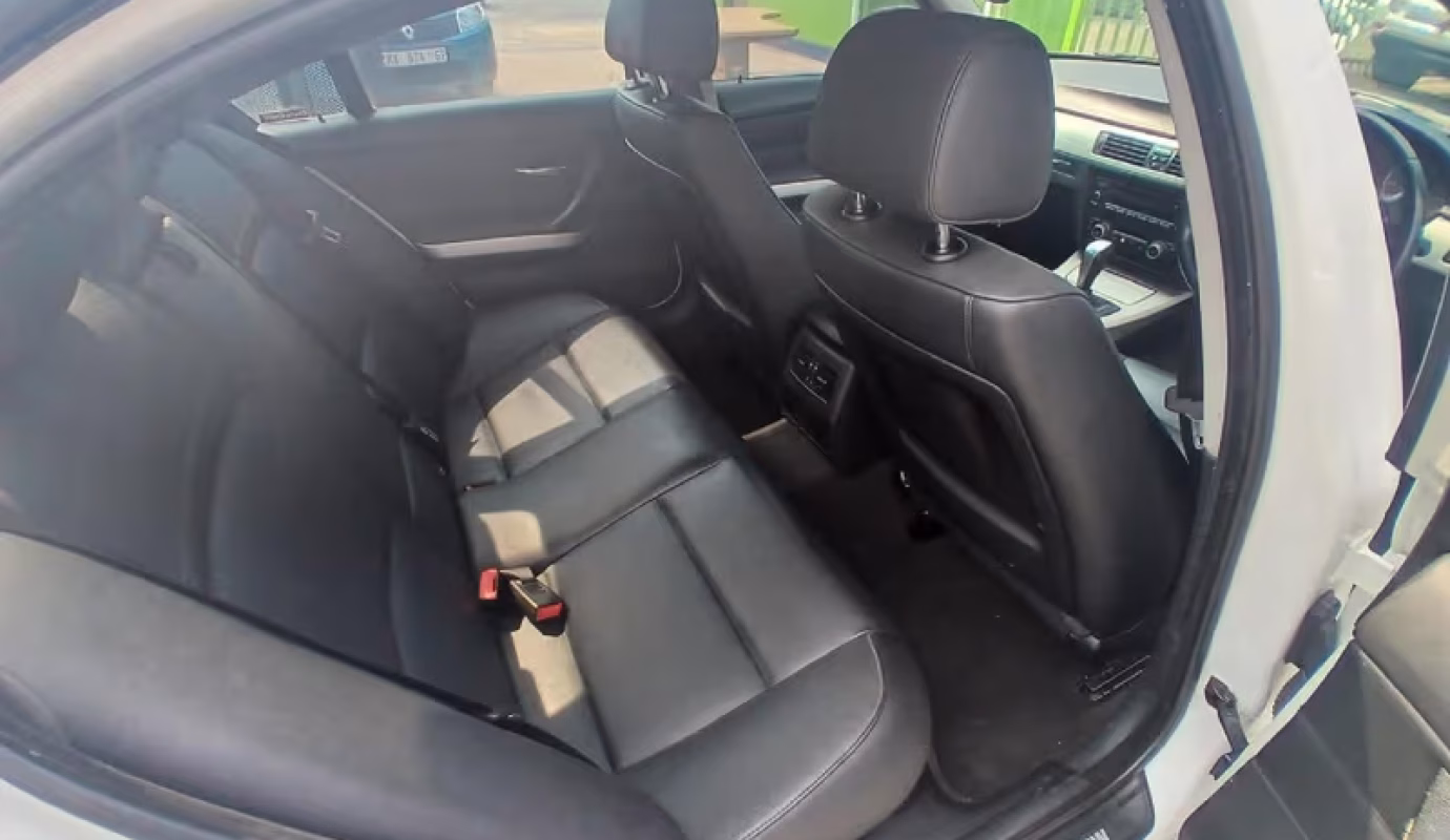 2009 BMW 3 Series 320i Exclusive Auto