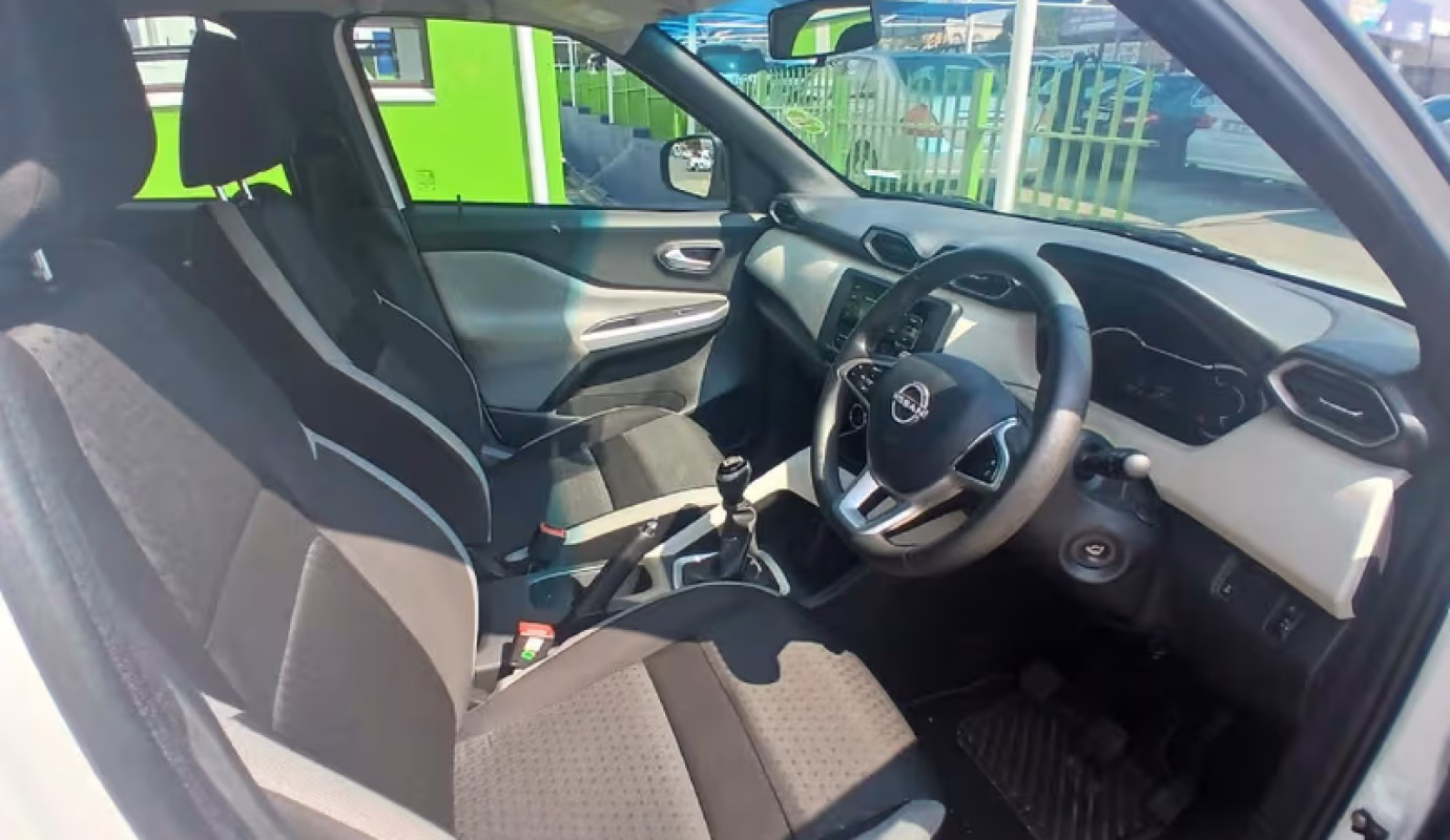 2024 Nissan Magnite 1.0 Turbo Acenta Kuro