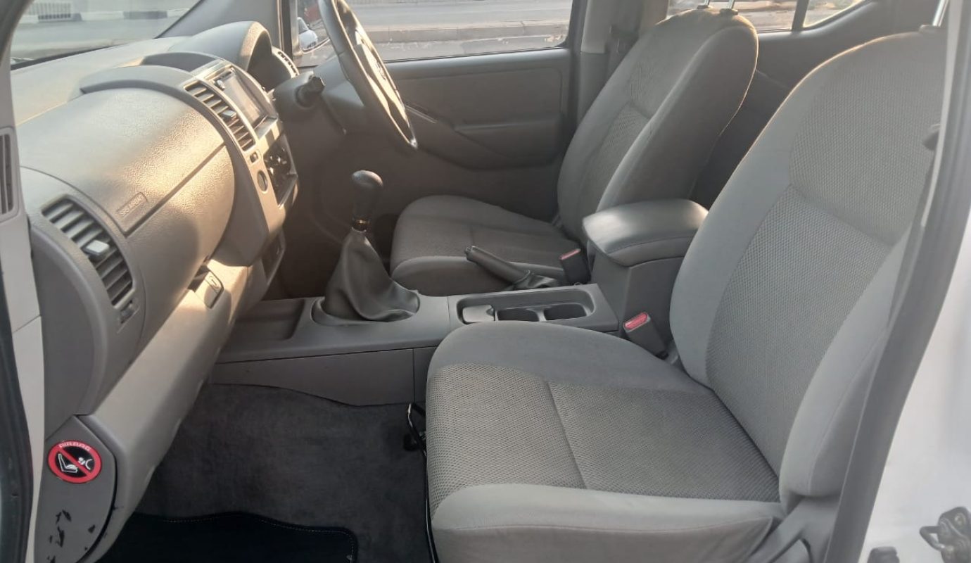 2010 Nissan Navara 2.5 4×2 TDI double cab