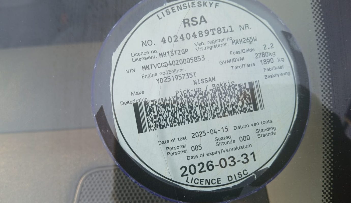 2010 Nissan Navara 2.5 4×2 TDI double cab