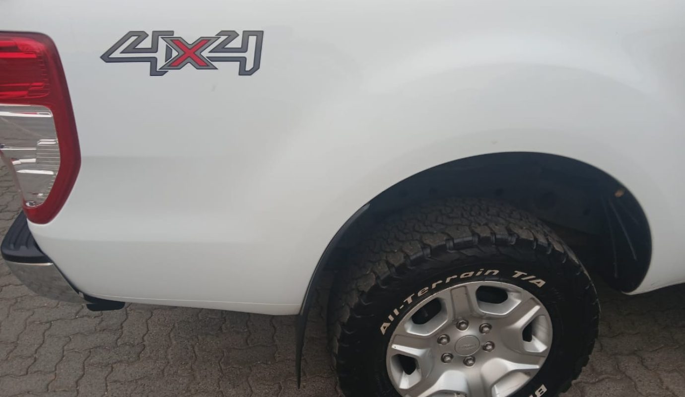 2018 ford Ranger XLT 3.2 4×4 supper cab