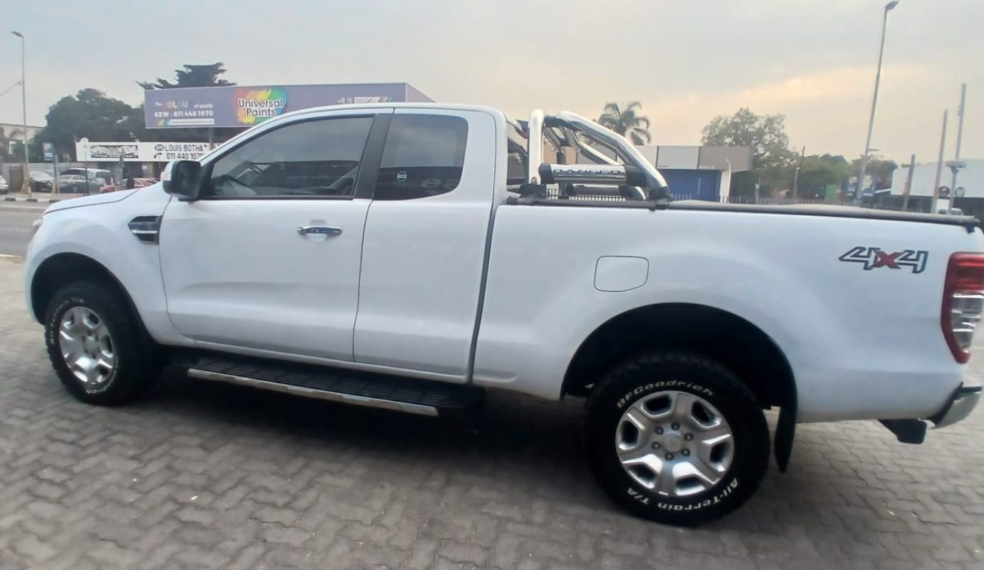 2018 ford Ranger XLT 3.2 4×4 supper cab