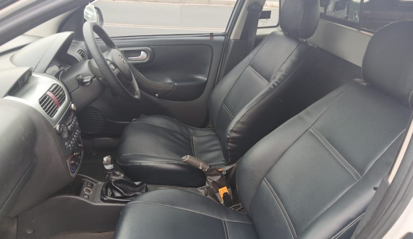 2010 Opel Corsa bakkie 1.7 DTI