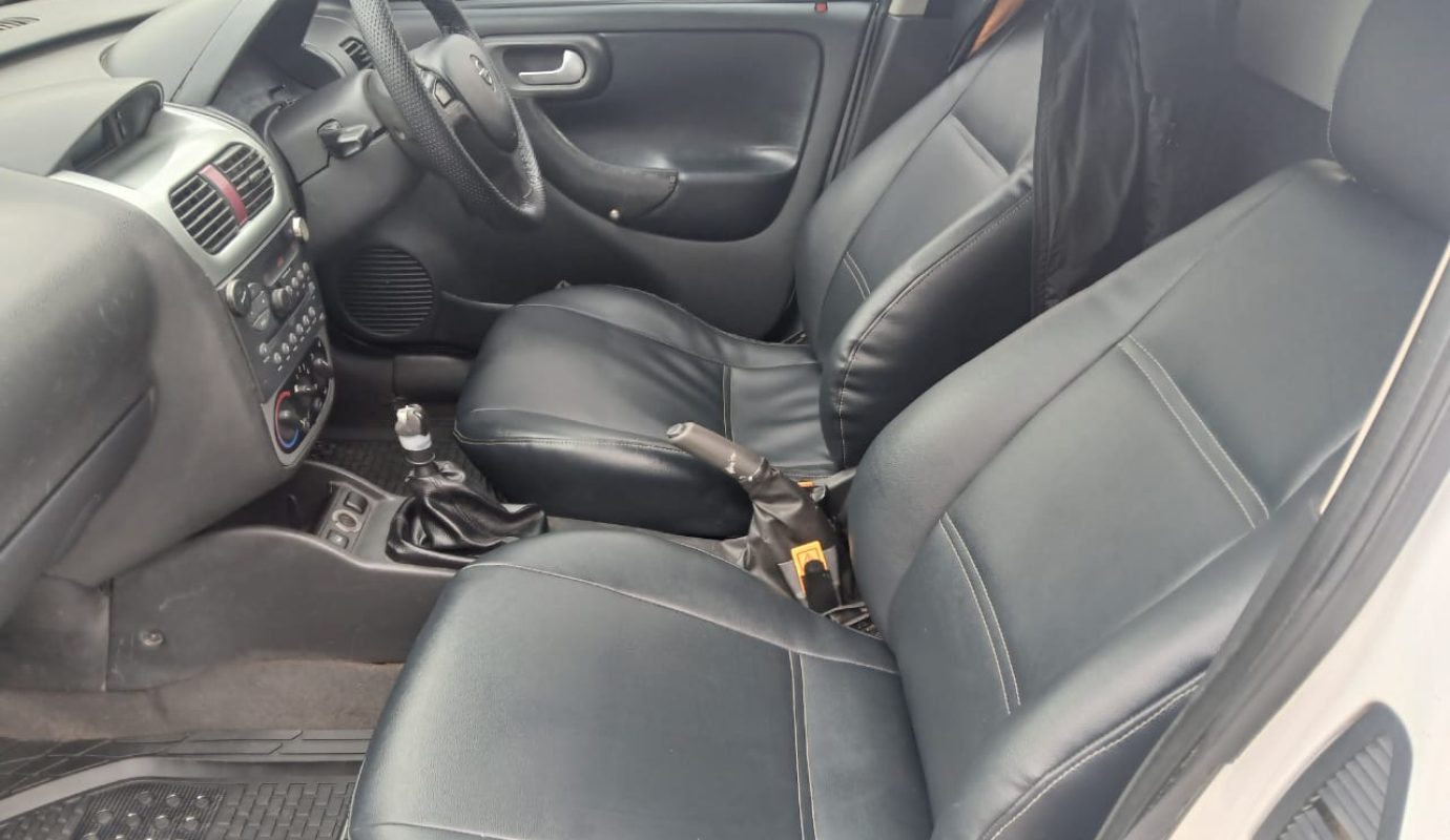 2010 Opel Corsa bakkie 1.7 DTI