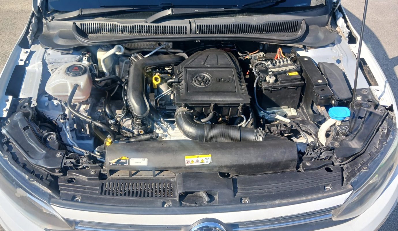 2020 VW polo 8 1.0 Engine