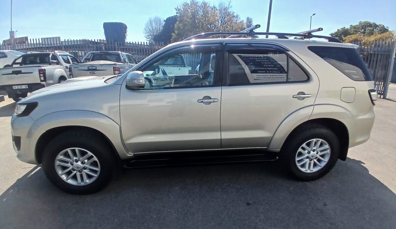 2014 Toyota fortuner 3.0 D4D 4×2