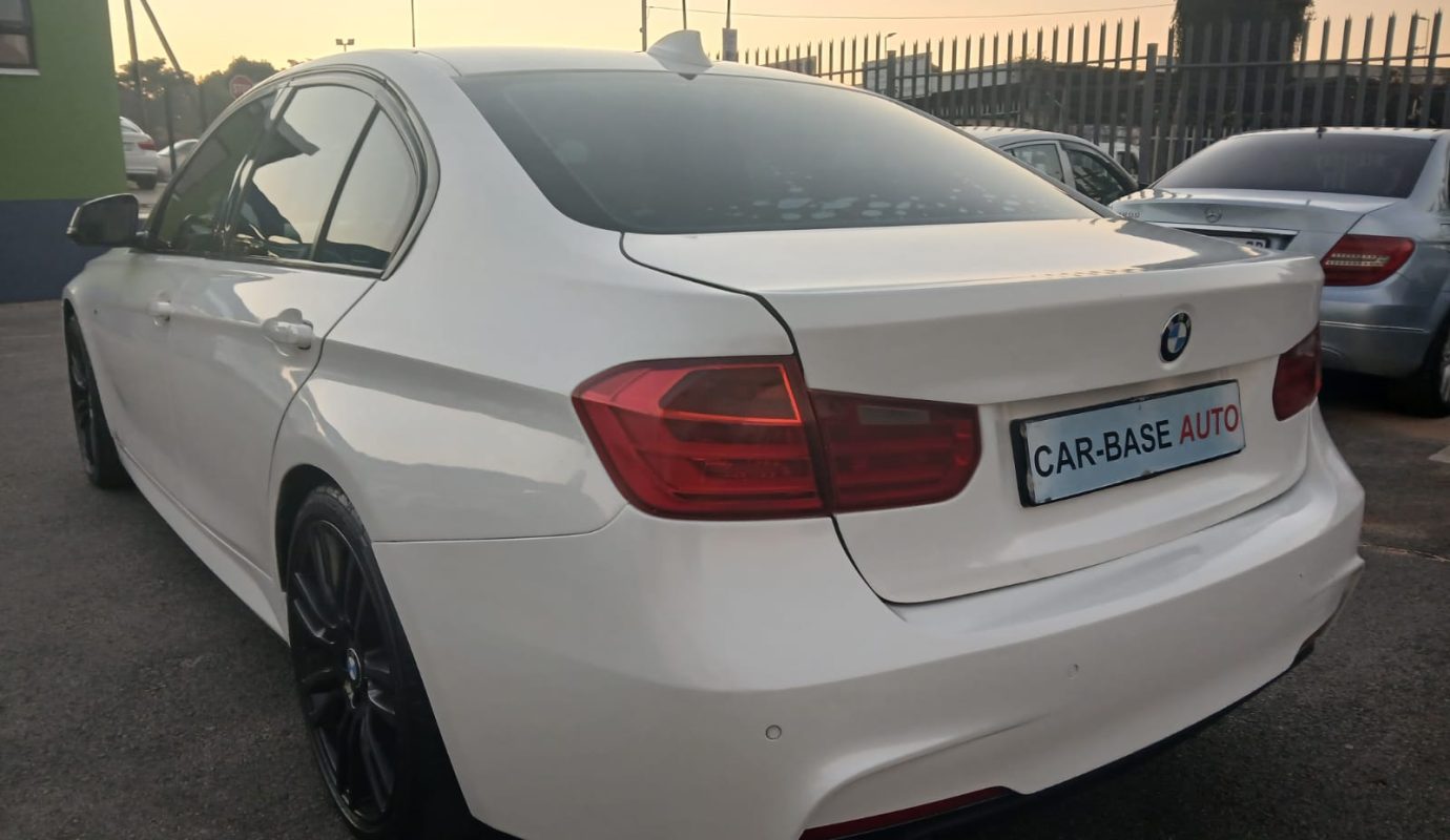 2014 BMW F30 320I M-sport