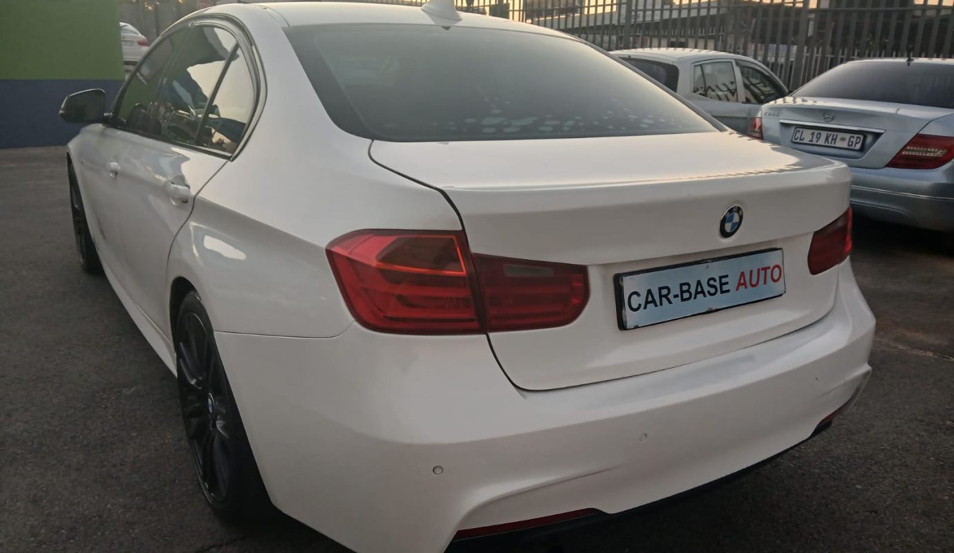 2014 BMW F30 320I M-sport