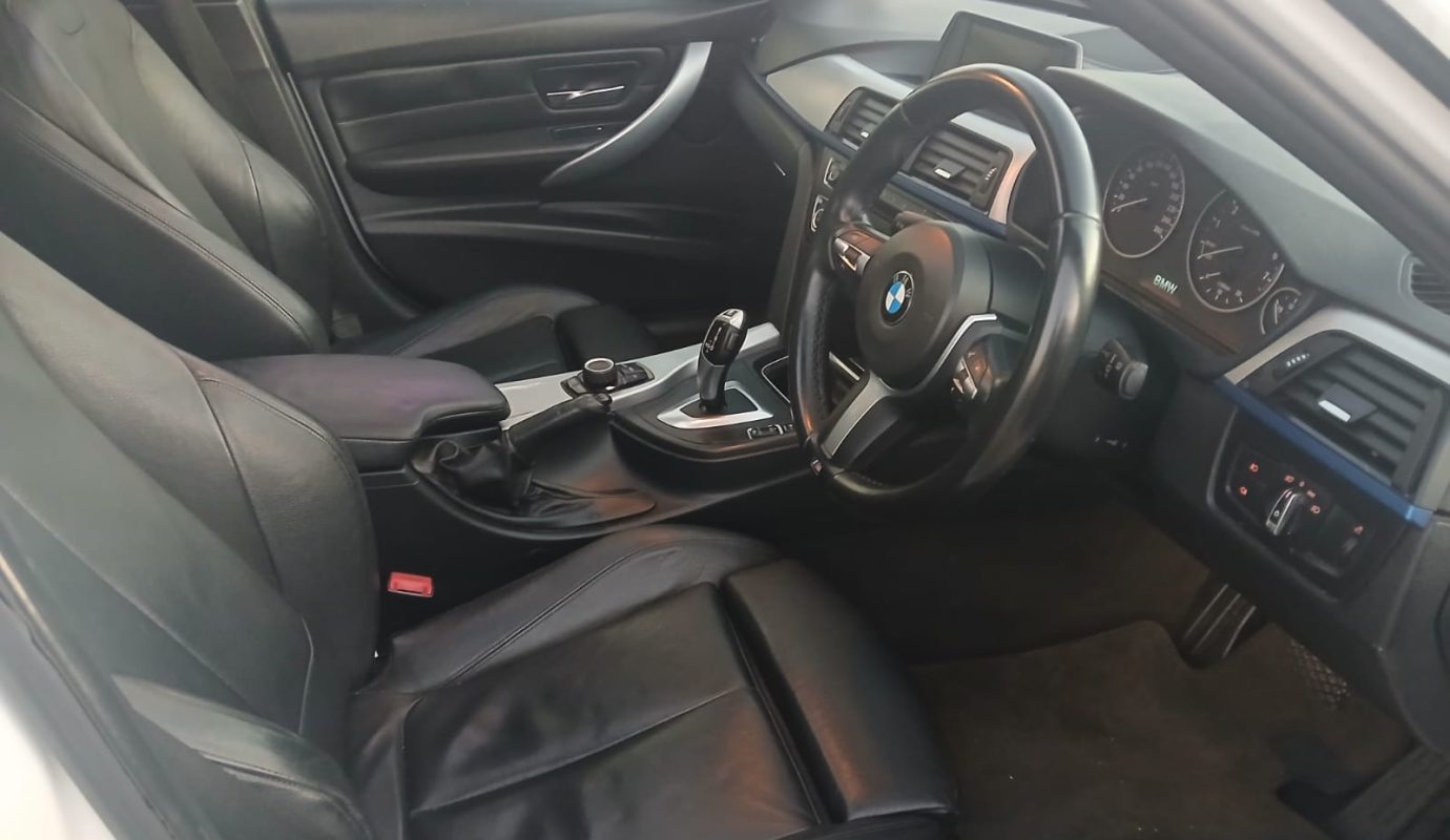 2014 BMW F30 320I M-sport