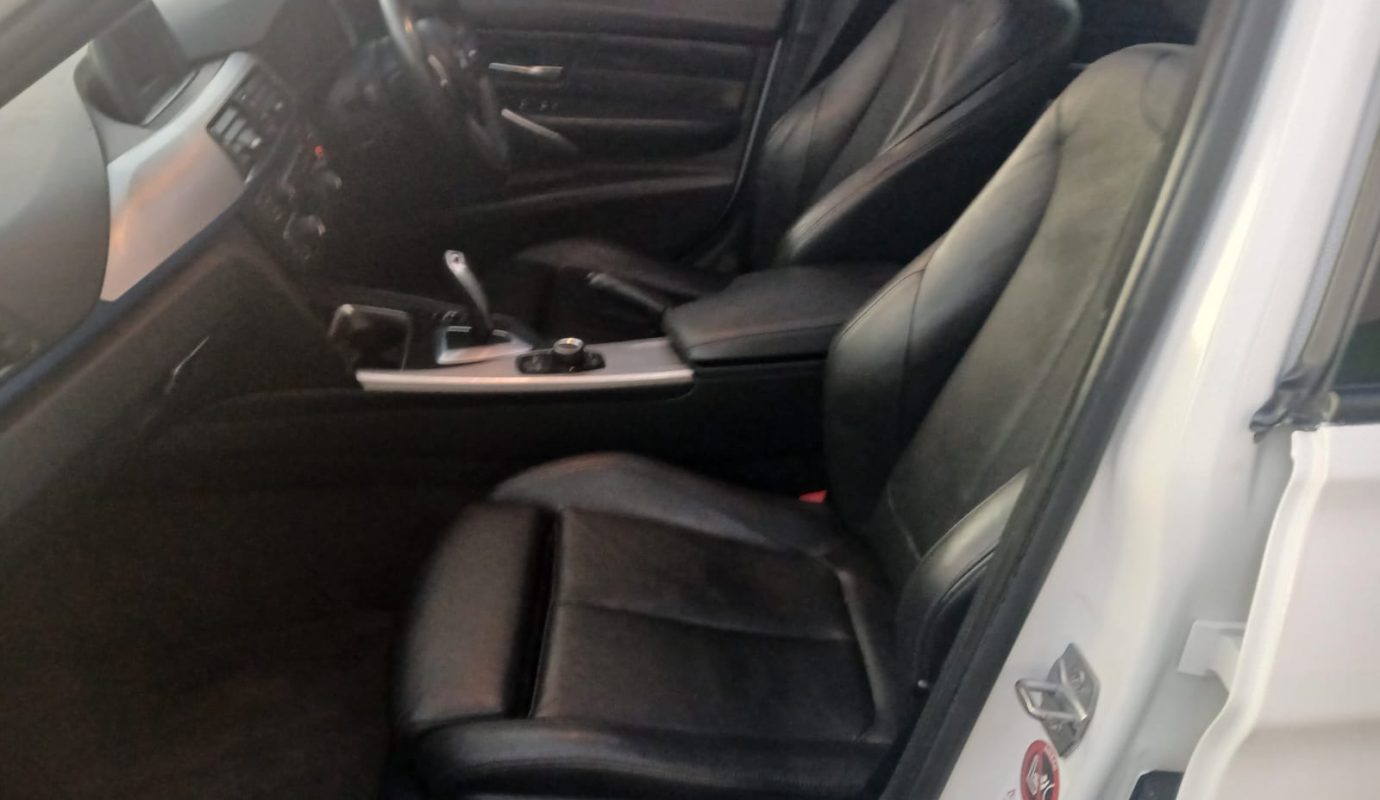 2014 BMW F30 320I M-sport