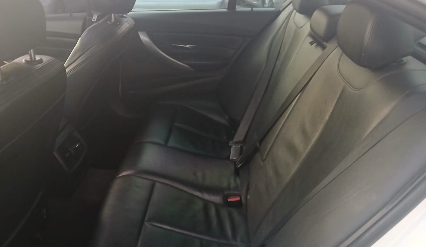 2014 BMW F30 320I M-sport