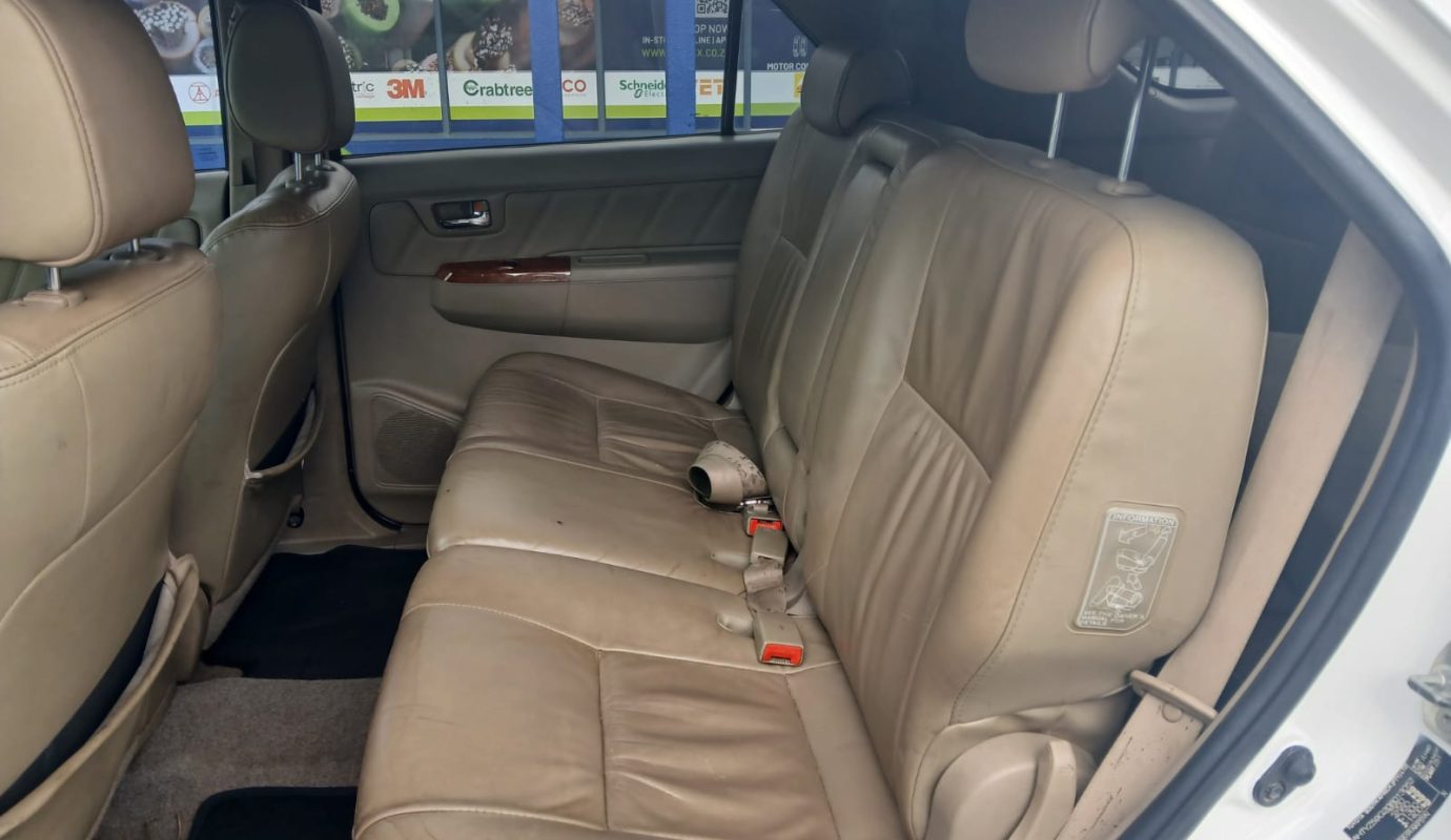 2011 Toyota fortuner 3.0 D4D 4×4