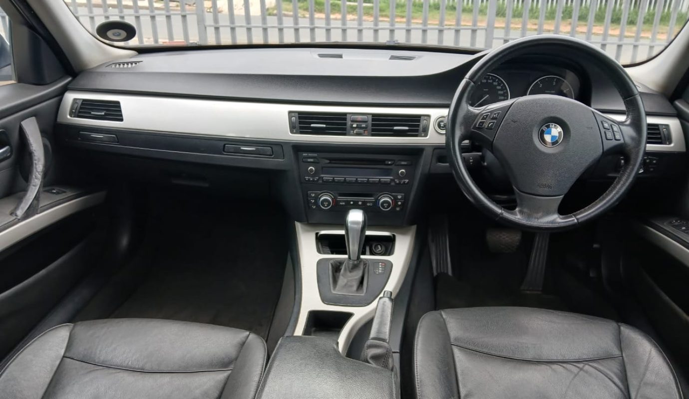 2009 BMW 320d Automatic