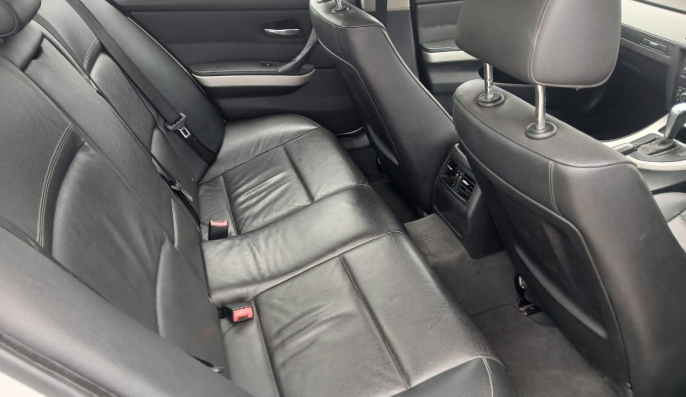 2009 BMW 320d Automatic