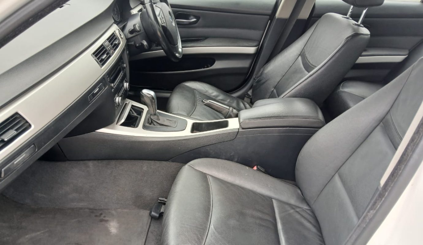 2009 BMW 320d Automatic