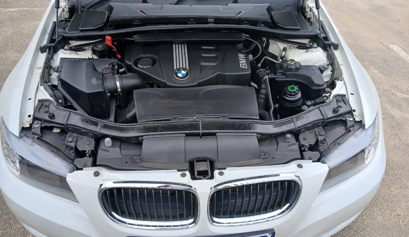 2009 BMW 320d Automatic