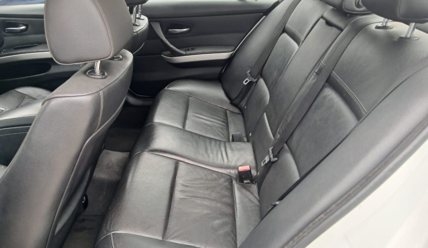 2009 BMW 320d Automatic