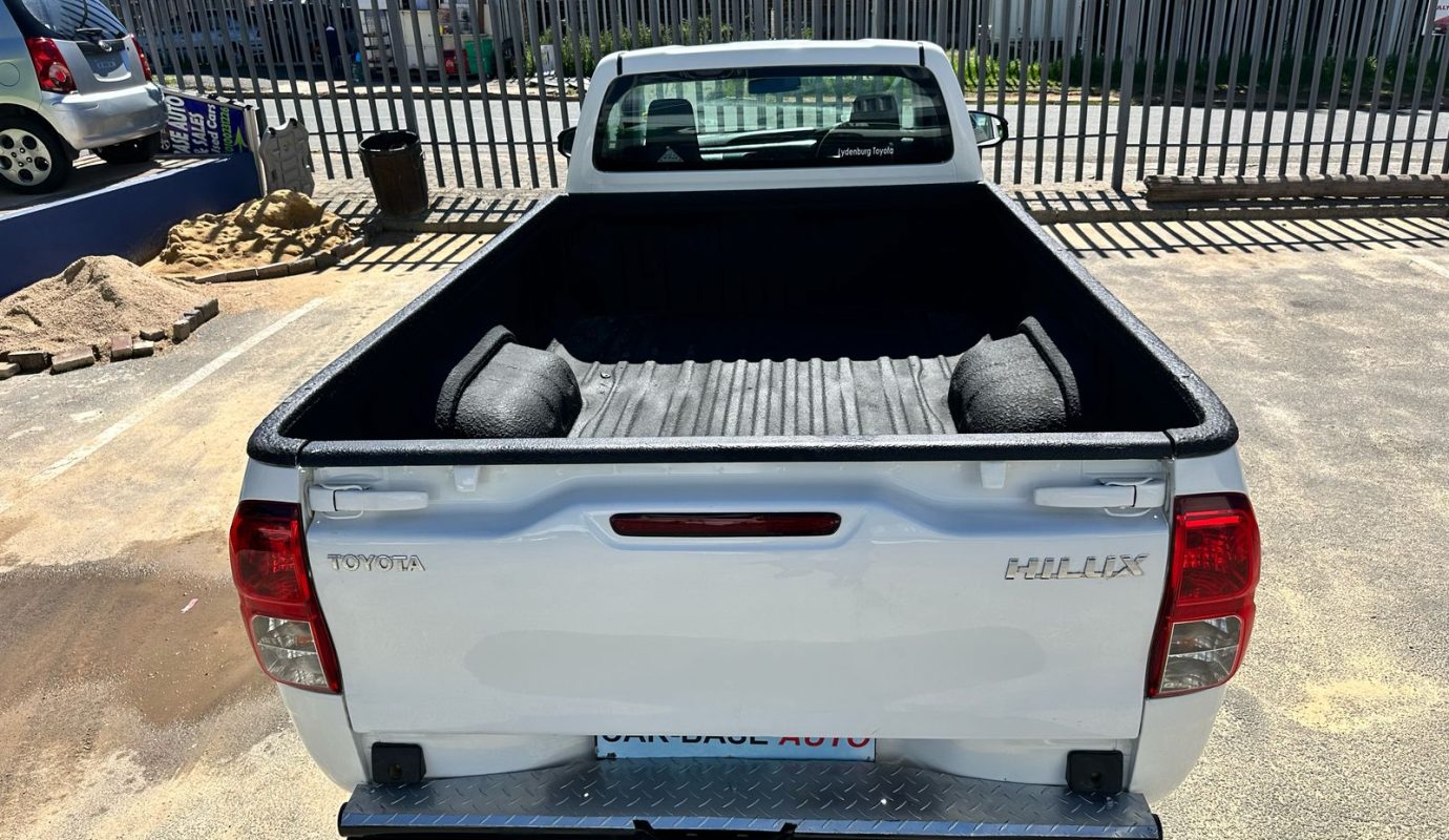 2018 Toyota Hilux 2.4 Single Cab