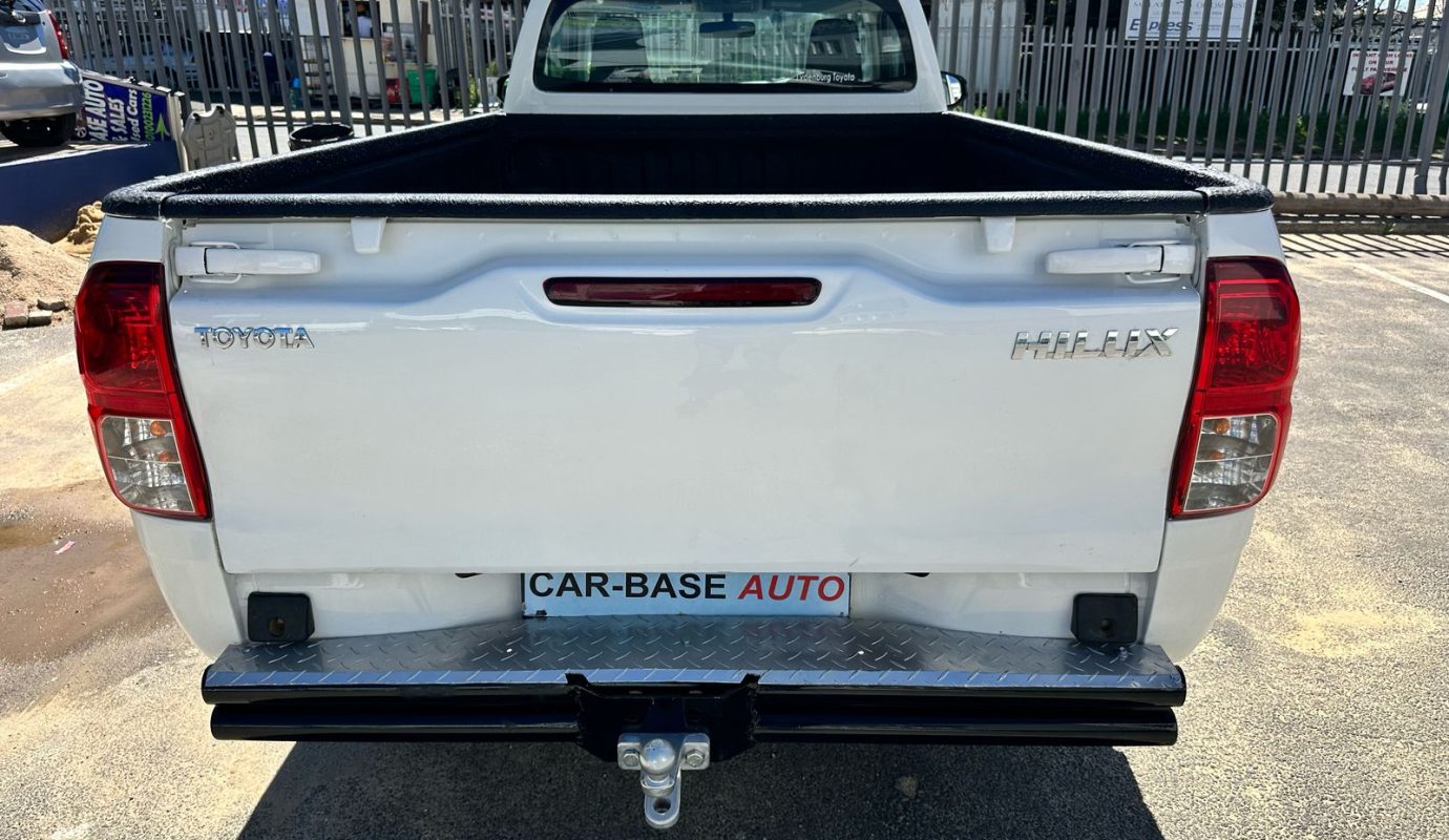 2018 Toyota Hilux 2.4 Single Cab