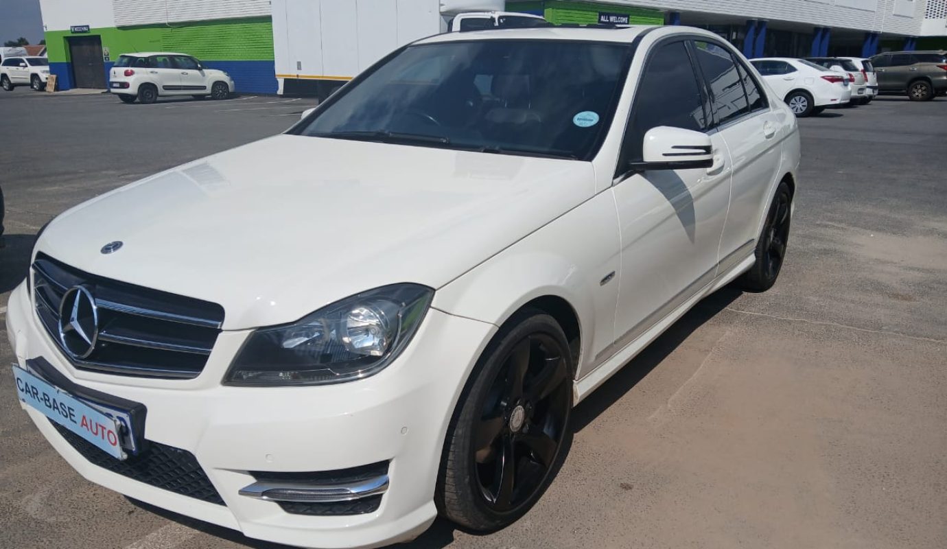2014  Mercedes Benz C200 Automatic