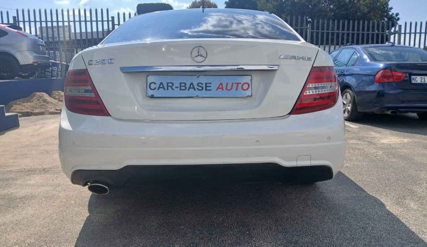 2014  Mercedes Benz C200 Automatic