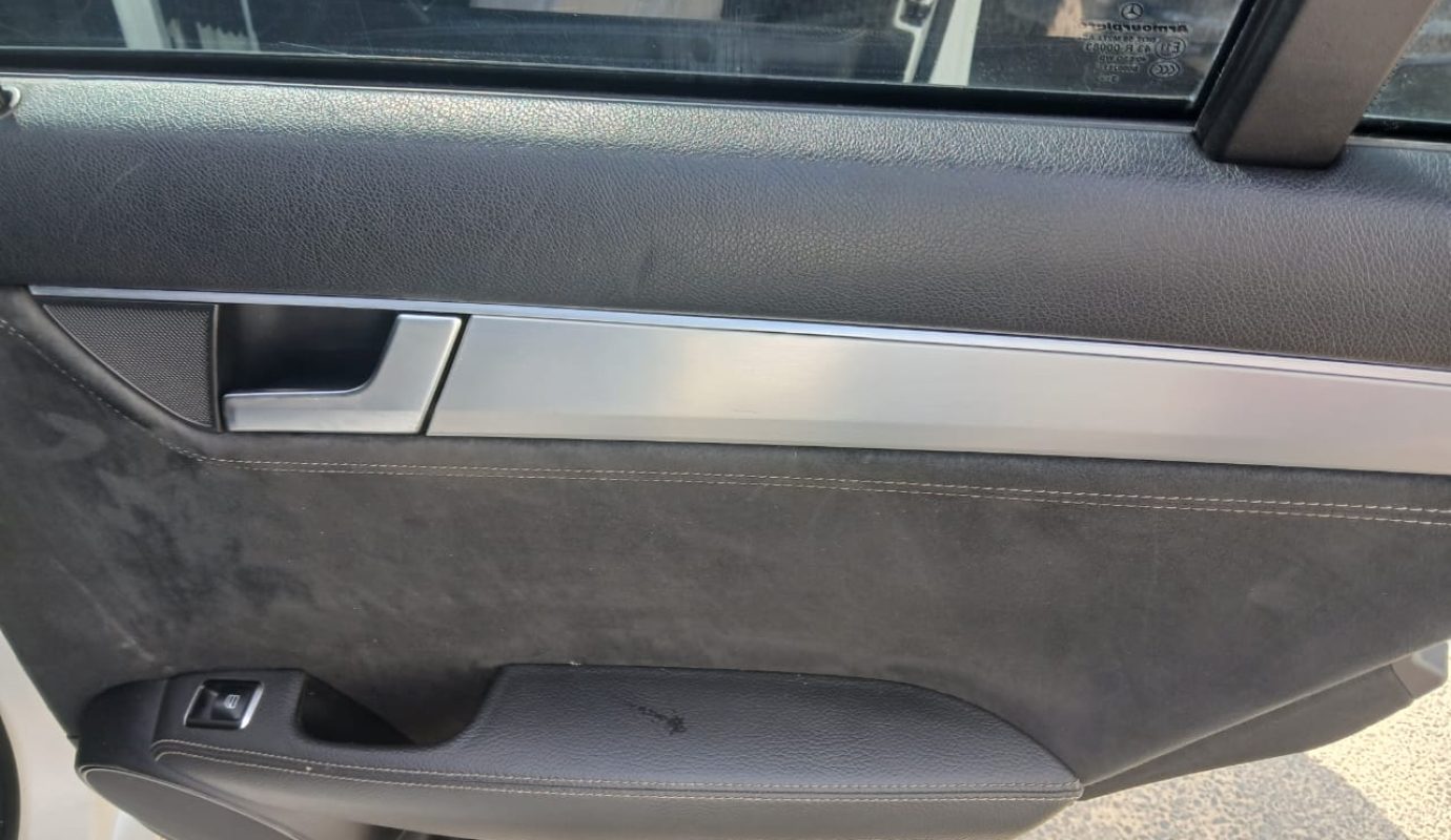 2014  Mercedes Benz C200 Automatic