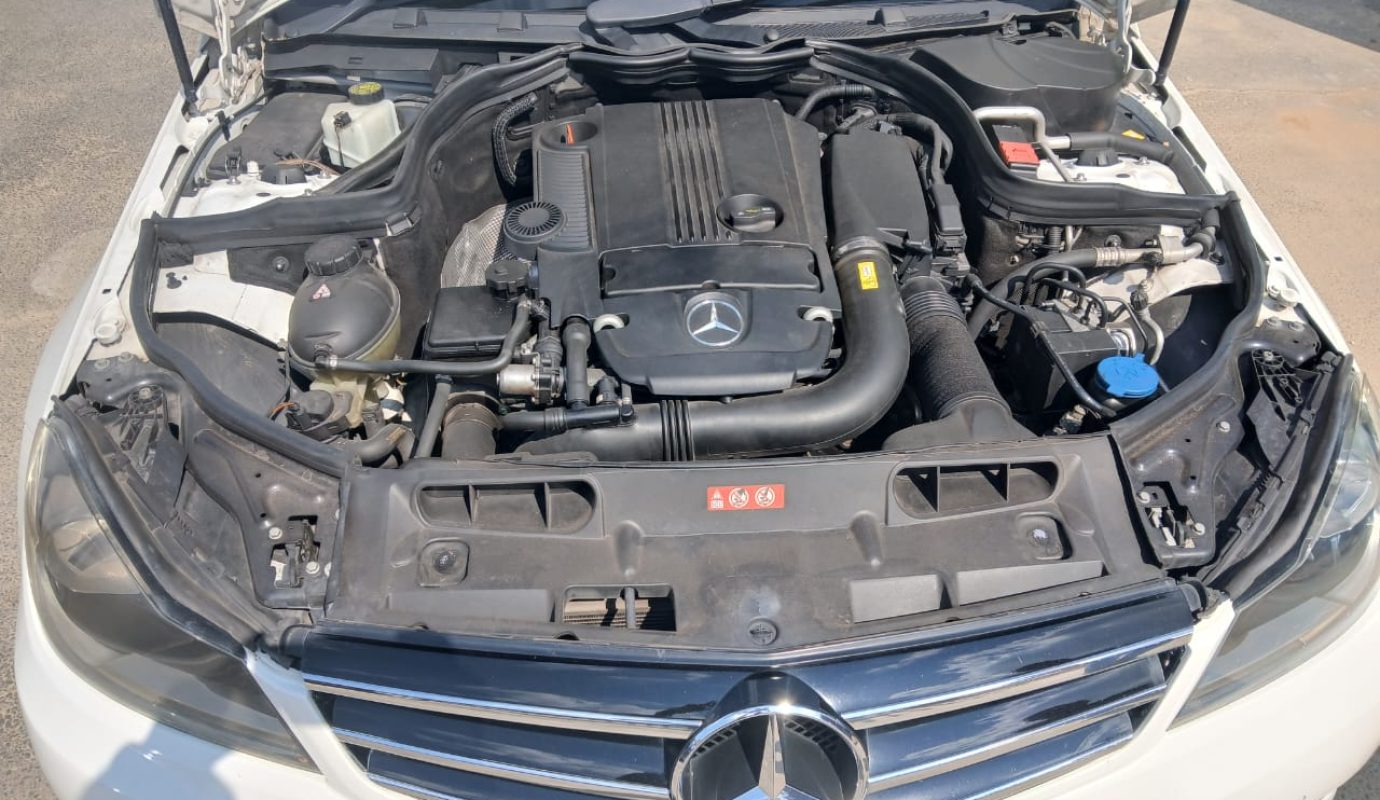 2014  Mercedes Benz C200 Automatic