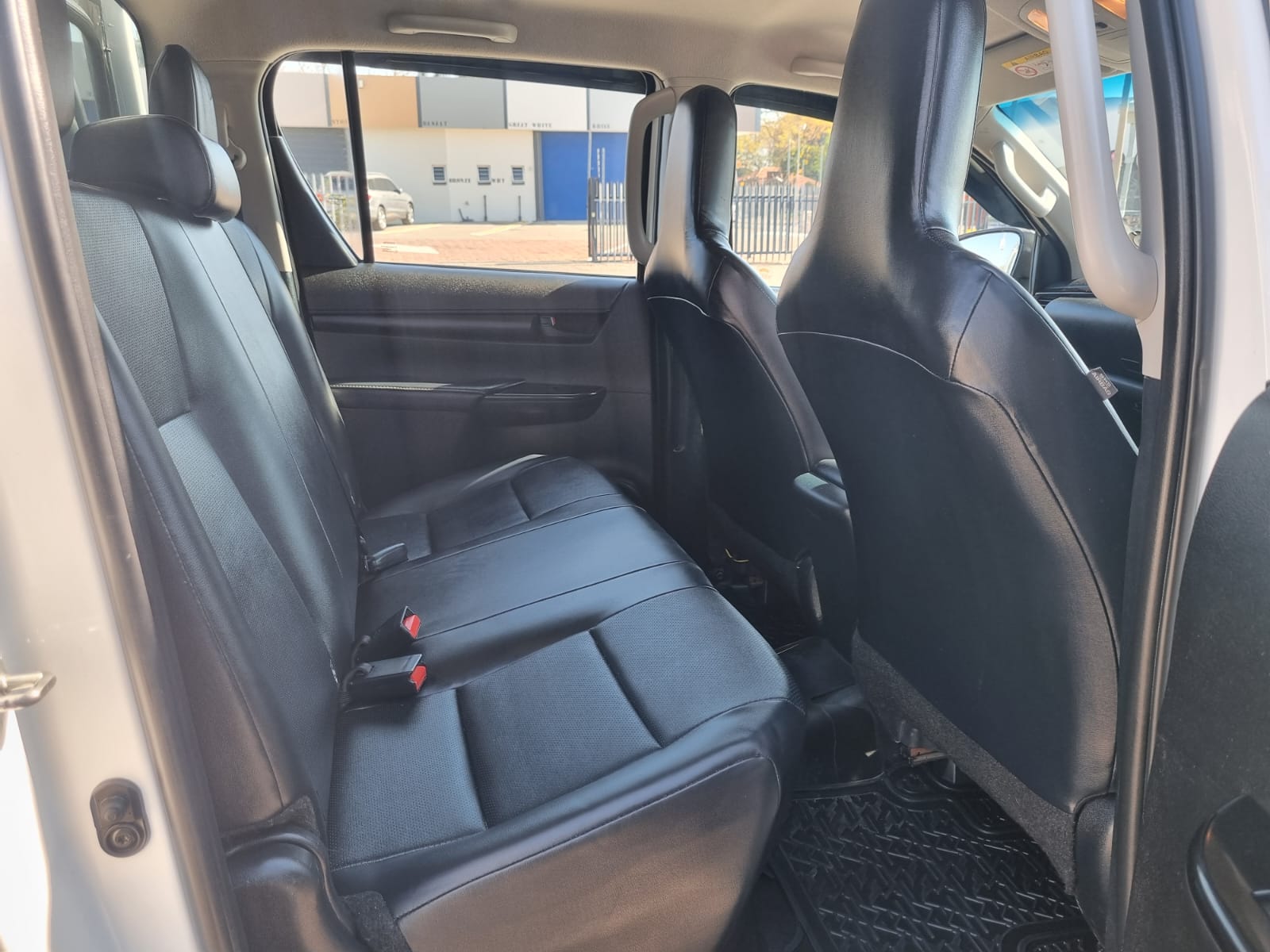 
								2023 Toyota Hilux 2.4 GD-6 4×4 Legend GR Sport – Double Cab | full									