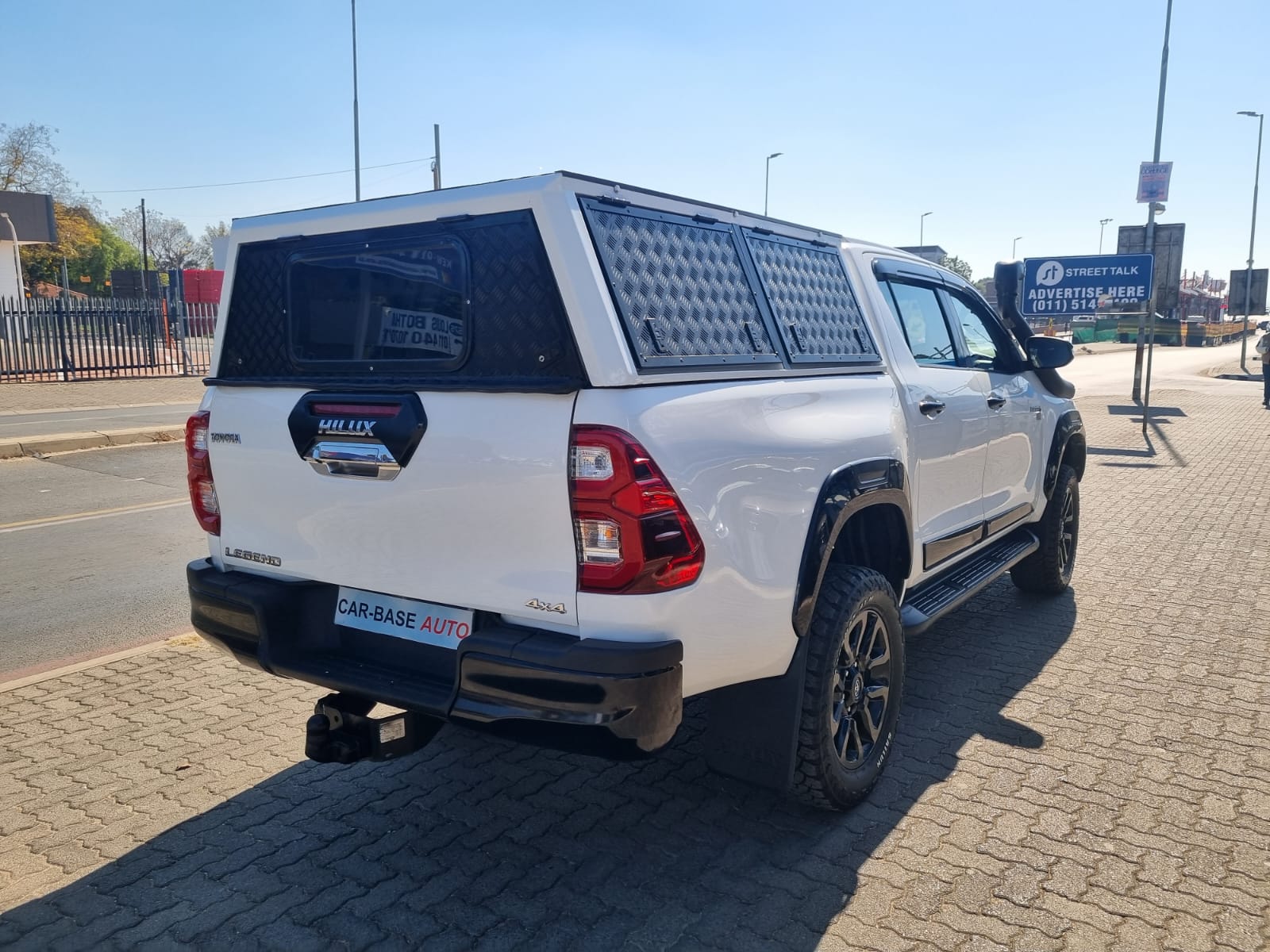 
								2023 Toyota Hilux 2.4 GD-6 4×4 Legend GR Sport – Double Cab | full									