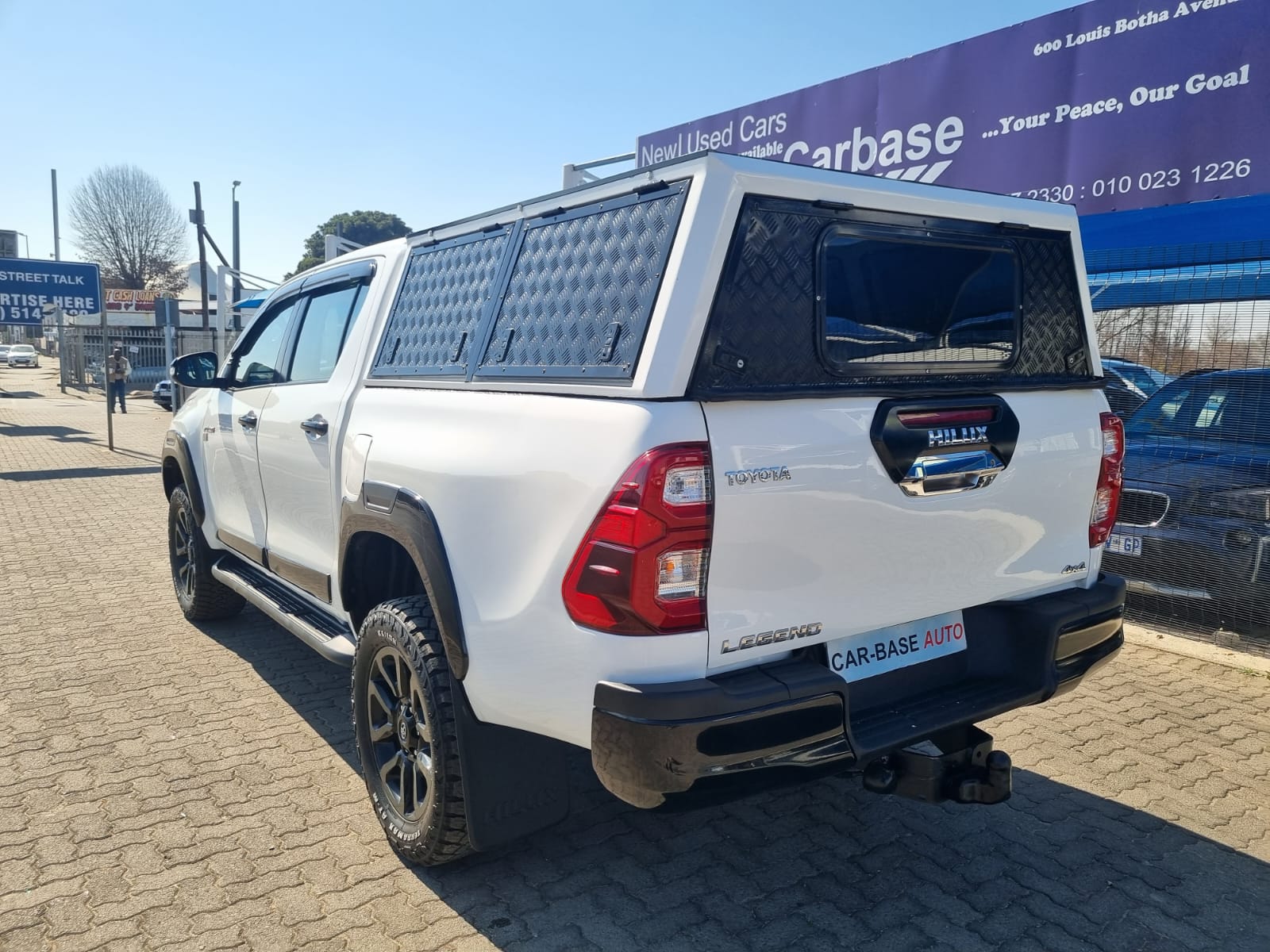 
								2023 Toyota Hilux 2.4 GD-6 4×4 Legend GR Sport – Double Cab | full									