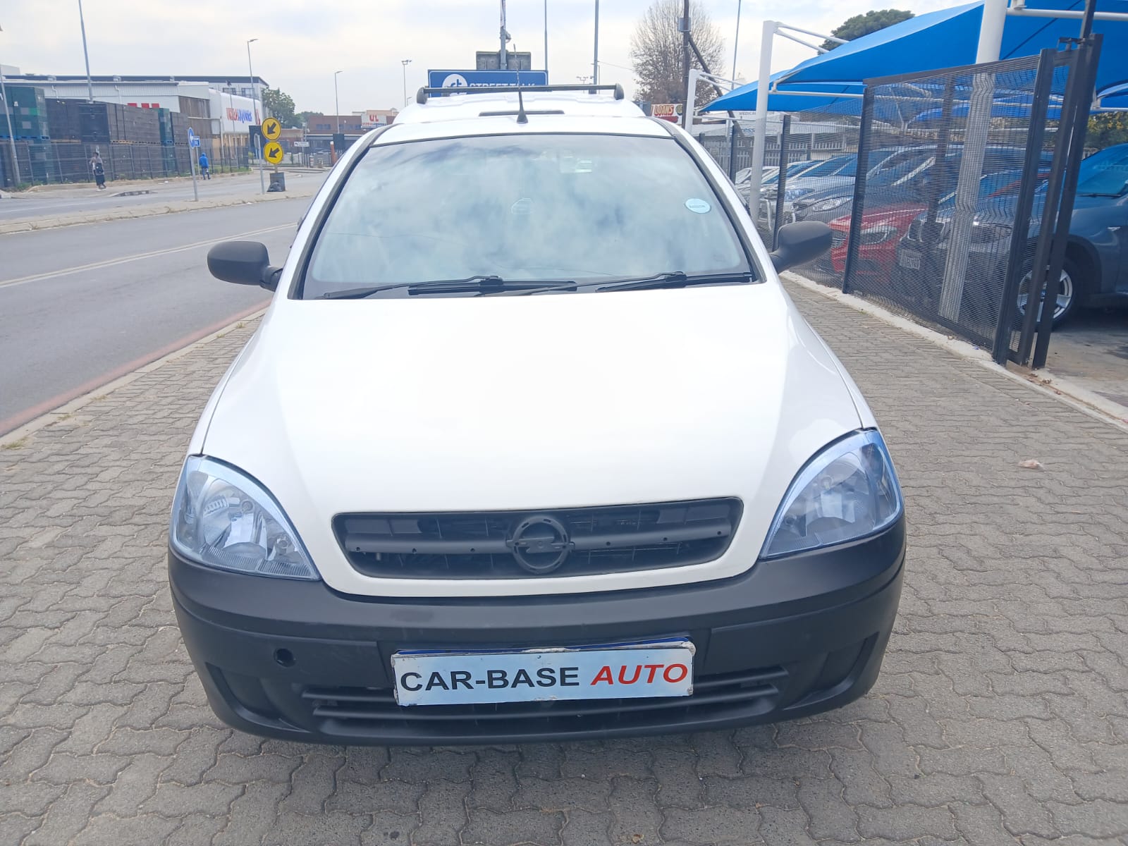 
								2010 Opel Corsa 1.7 DTI Utility Bakkie – Diesel | full									