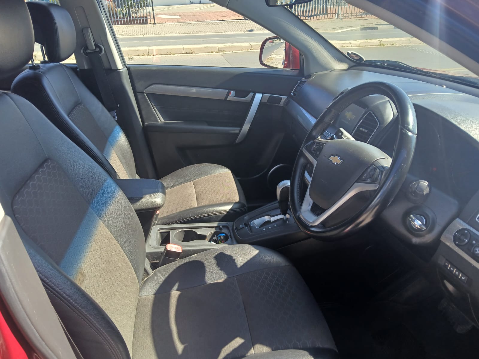 
								2017 Chevrolet Captiva 2.0D LT Automatic – 7-Seater | full									