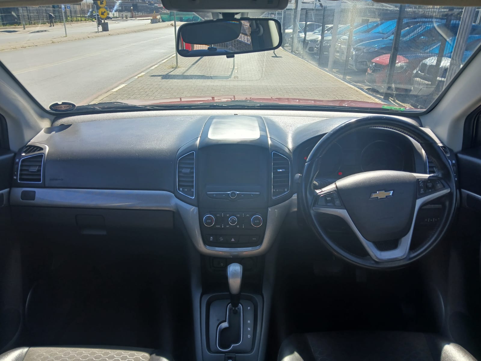 
								2017 Chevrolet Captiva 2.0D LT Automatic – 7-Seater | full									