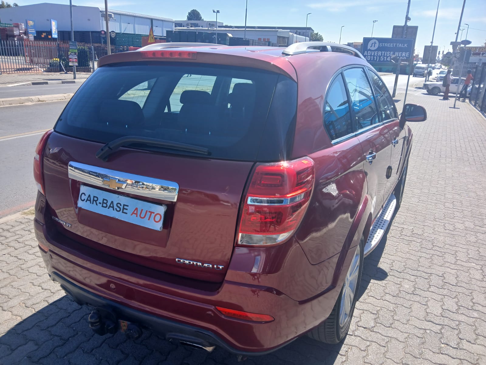 
								2017 Chevrolet Captiva 2.0D LT Automatic – 7-Seater | full									
