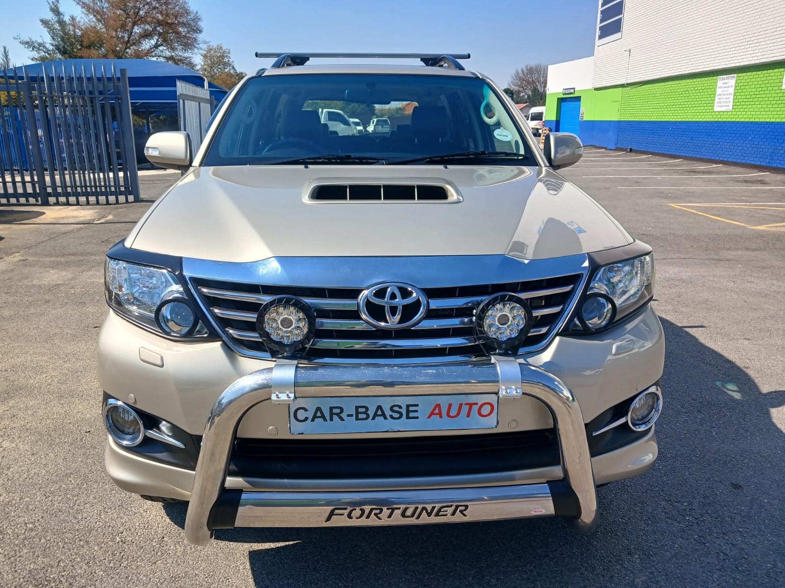 
								2014 Toyota Fortuner 3.0 D-4D 4×2 Auto – Diesel | full									