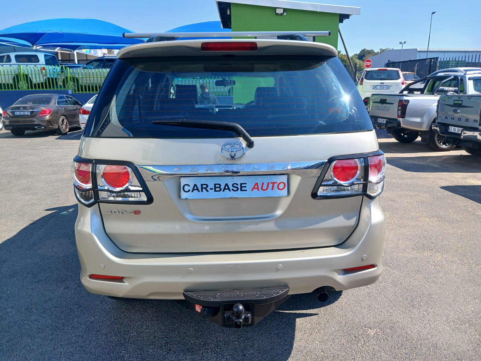 
								2014 Toyota Fortuner 3.0 D-4D 4×2 Auto – Diesel | full									