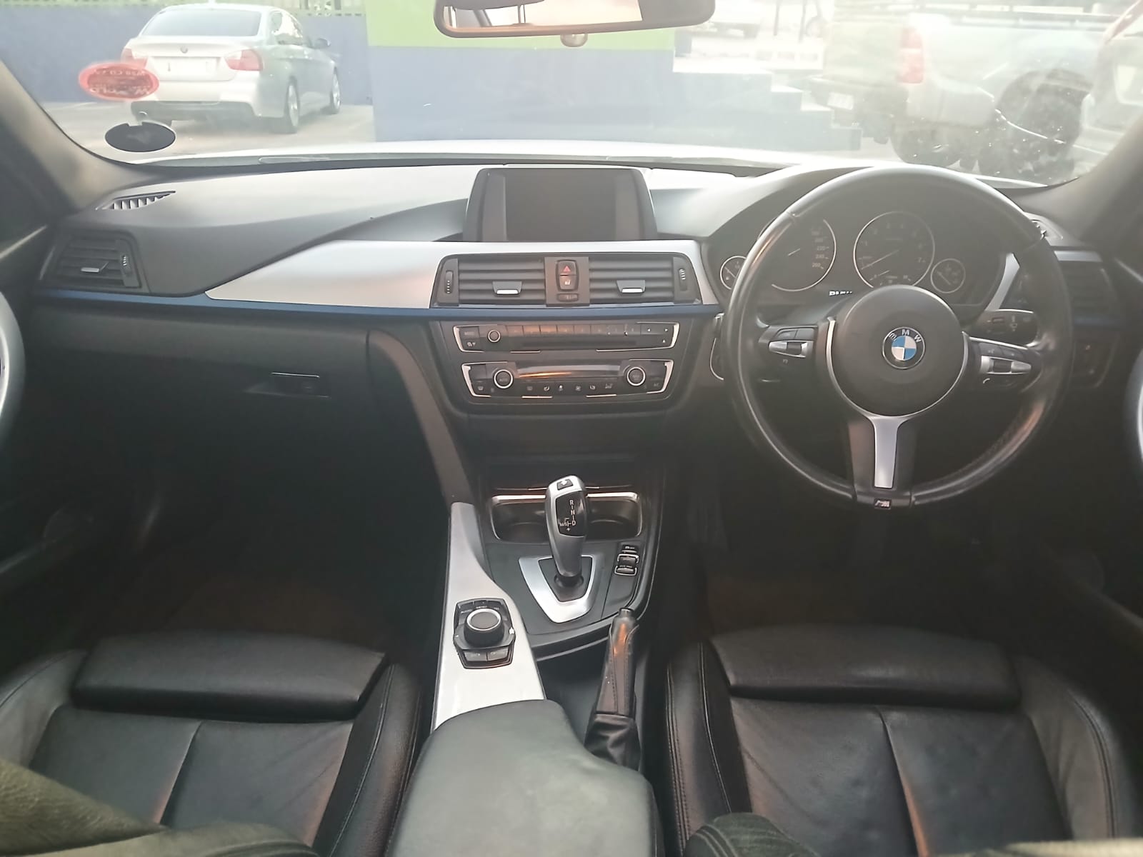 
								2014 BMW 320i F30 M Sport Auto – Sunroof | full									