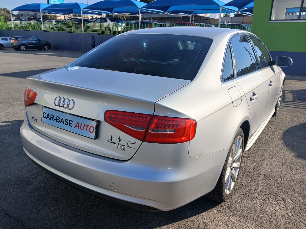 
								2014 Audi A4 2.0 TDCI Automatic – Diesel | Leather Interior | full									