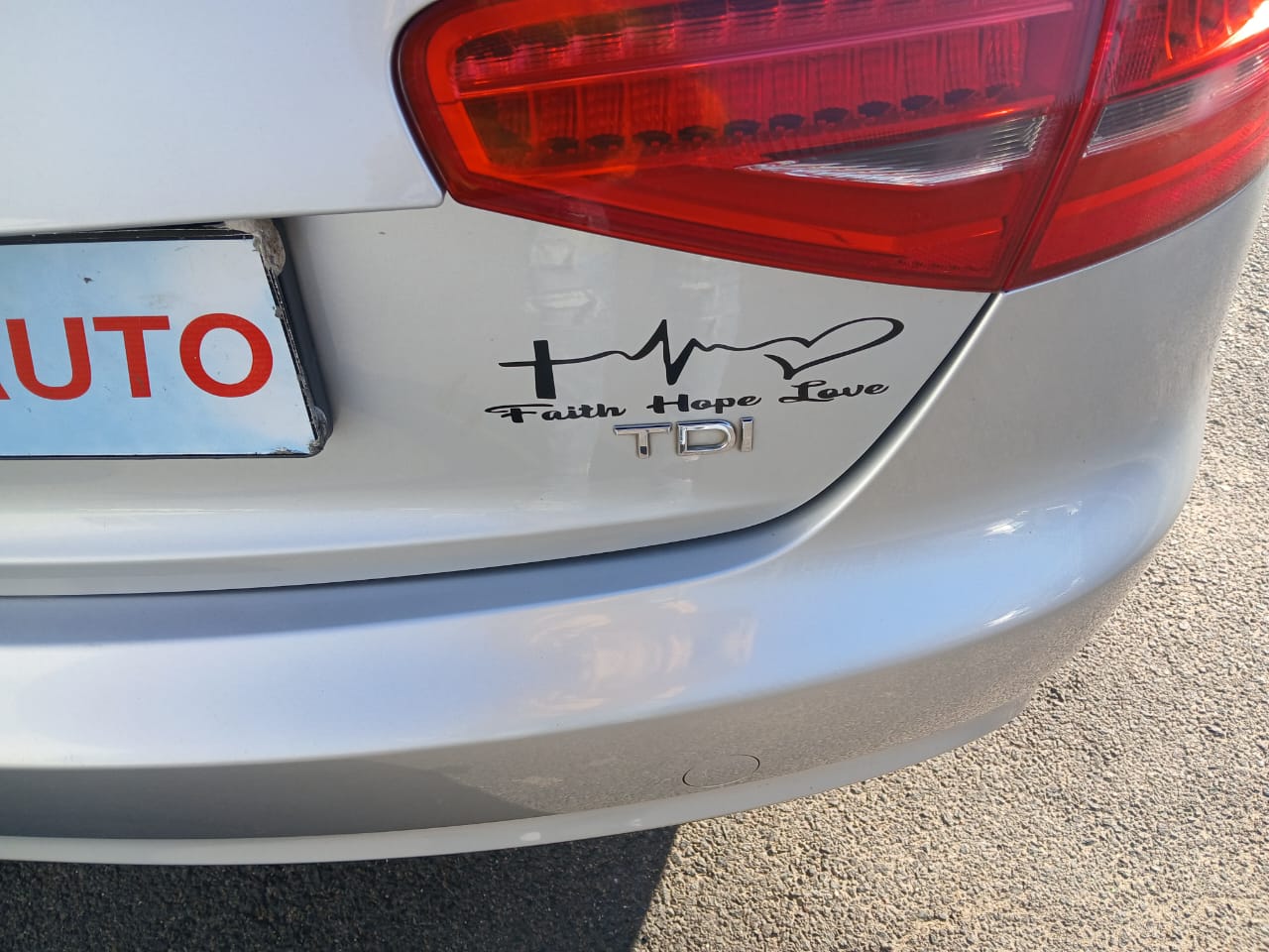 
								2014 Audi A4 2.0 TDCI Automatic – Diesel | Leather Interior | full									