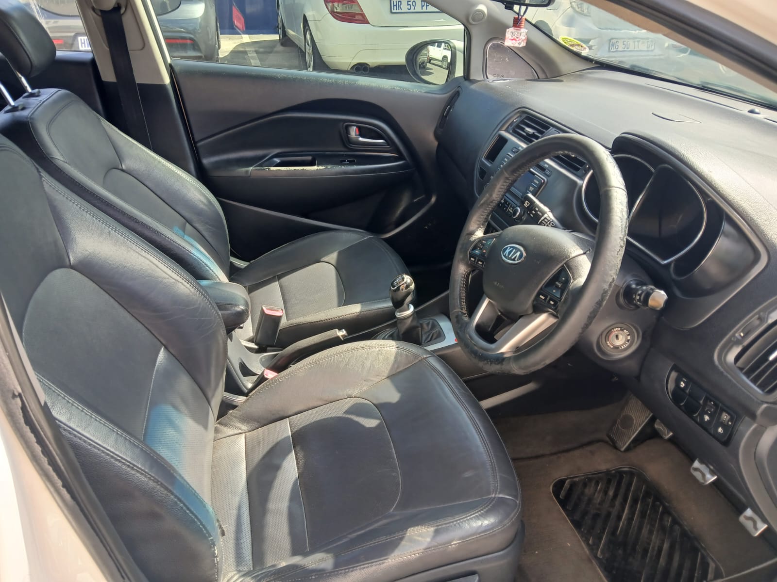 
								2013 Kia Rio 1.4 Manual – Petrol | full									